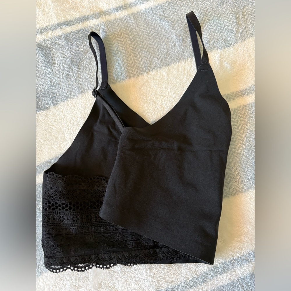 Victoria's Secret Black Bralette -M
